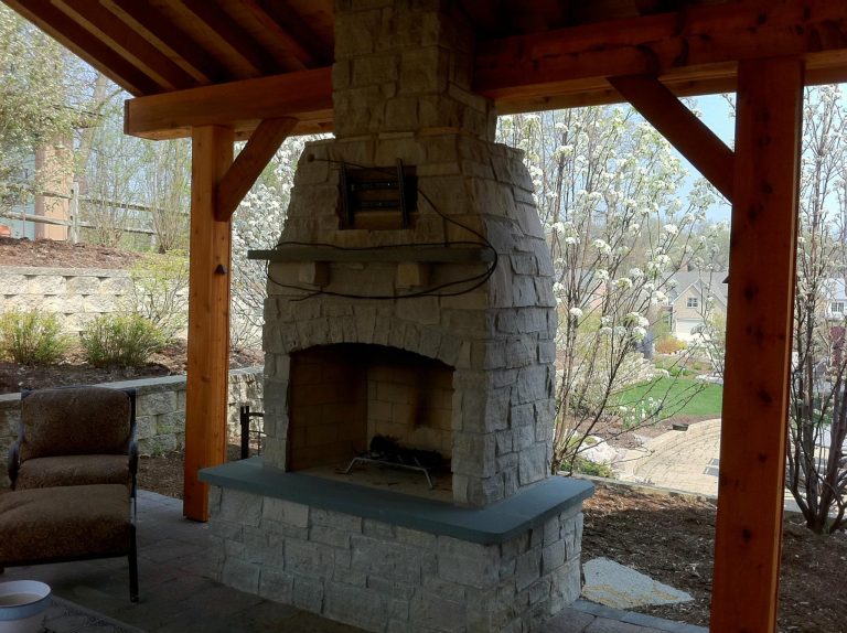 We create environments that are visually aesthetic and have functionality.