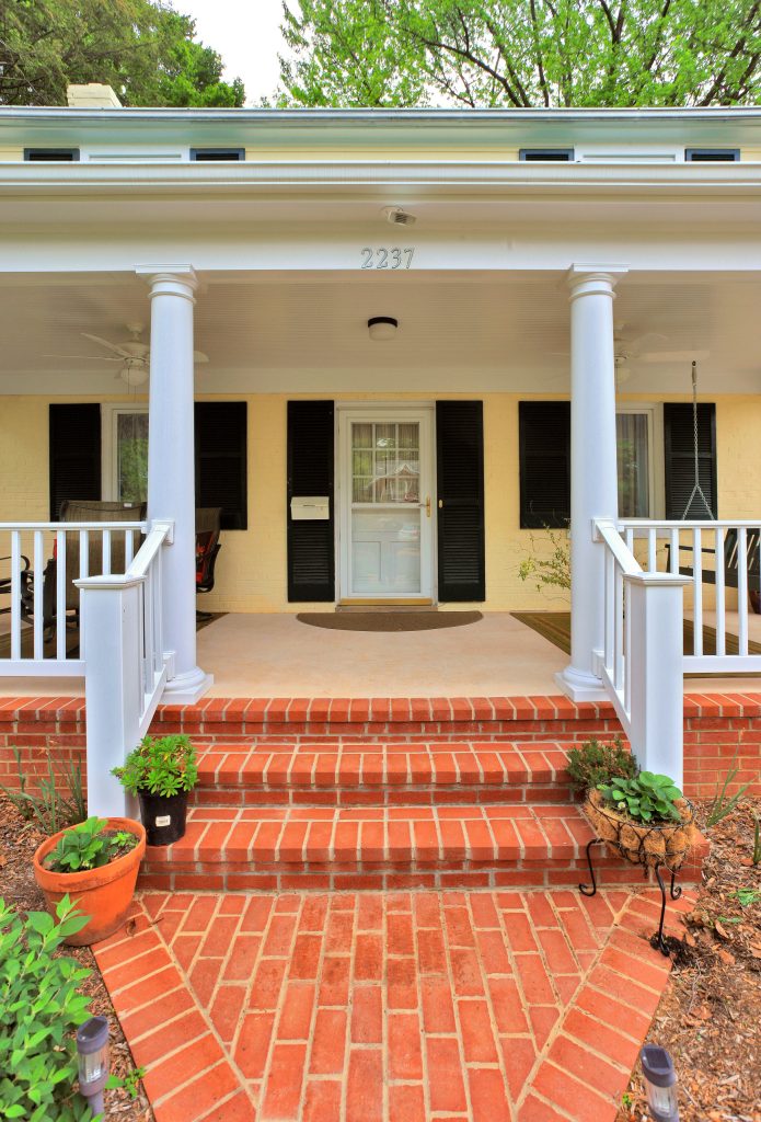 Yellow Exterior: Benjamin Moore soft gloss fortified acrylic, pastel base 0961B with color OC111