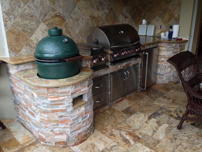 big green egg, cal flame, cultured stone, granite, grill, outdoor kitchen, Outdoor kitchen and grills, outdoor living, side burner, travertine, undercounter fridge