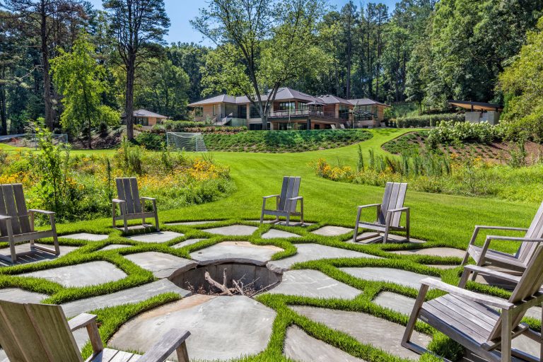 Photography by Rebecca Lehde