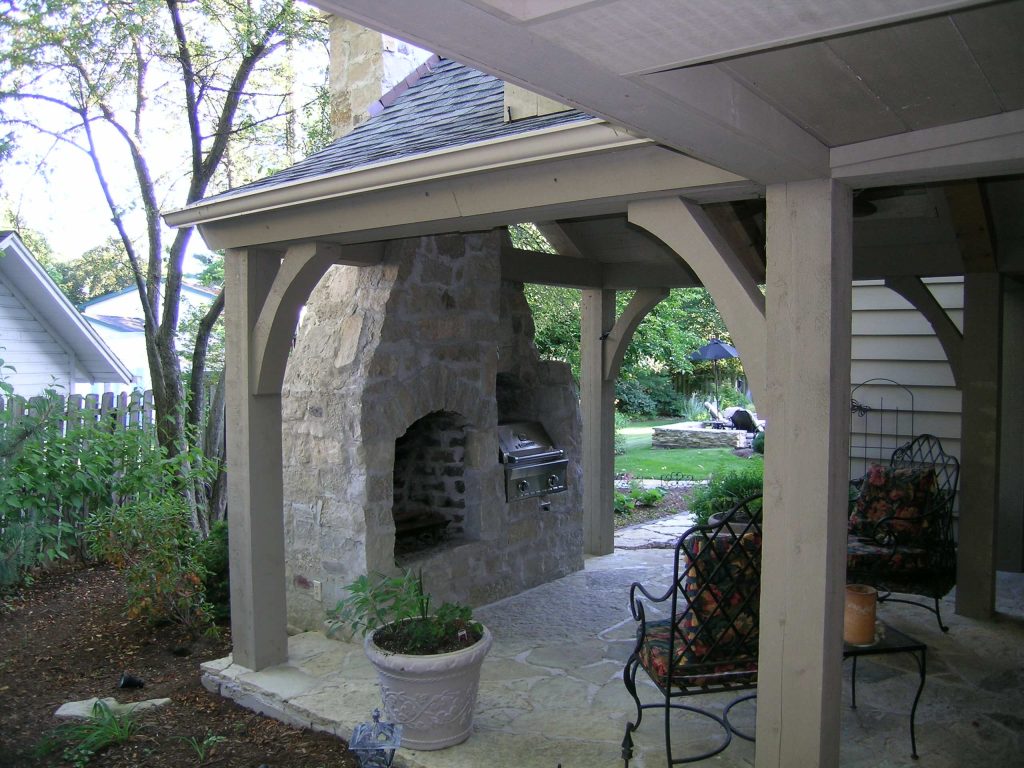 late 1930 home in Geneva, Il great bones, needed updating