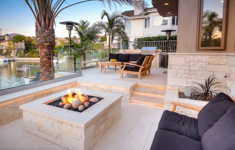 Photography by Studio H Landscape Architecture & COCO Gallery. Post processing by Isabella Li.