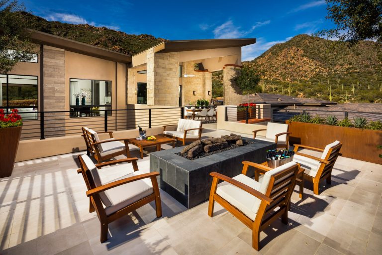 This beautiful Toll Brothers designed outdoor living space is accented with Coronado Stone Products Playa Vista Limestone / Cream. The gorgeous pool and indoor-outdoor living space is tied together with the unique stone veneer textures and colors. This is the perfect environment to enjoy summertime fun with family and friends!