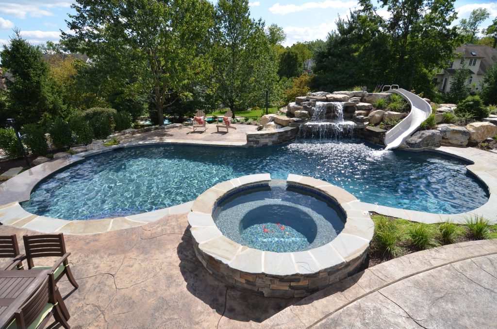 salt water pool built by www.monogramcustompools.com in lehigh county PA, upper saucon township.