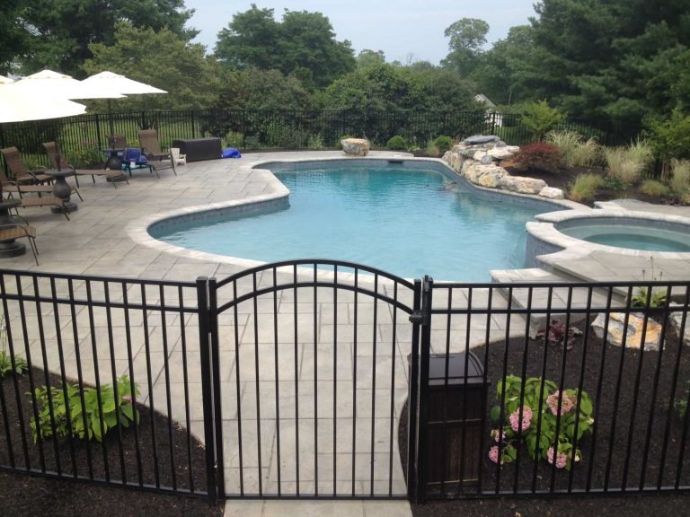 swimming pool fence