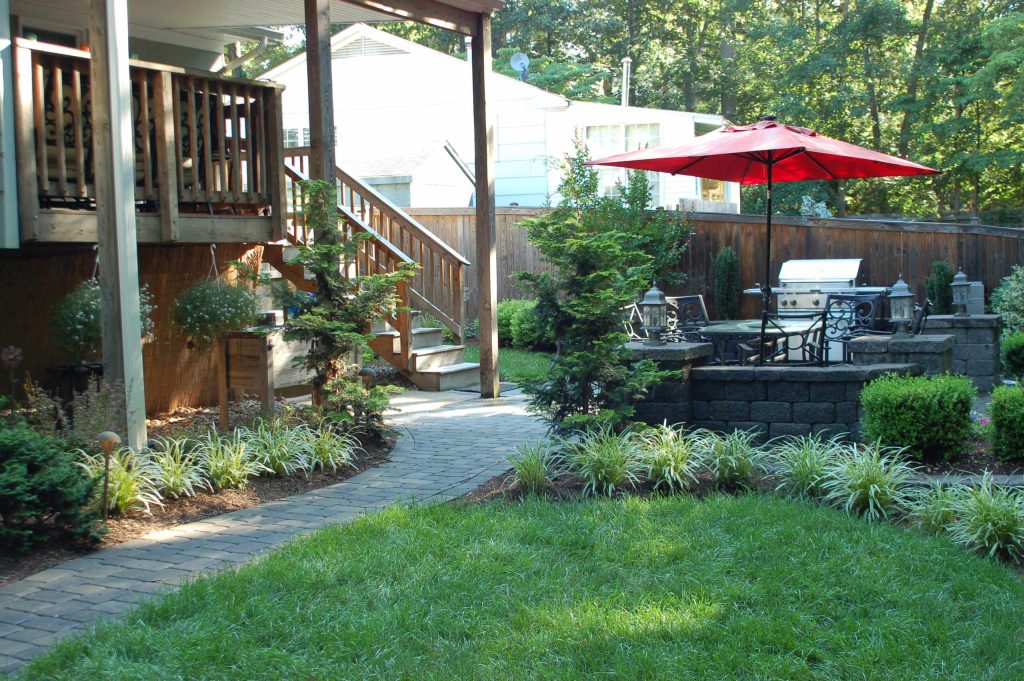 view of deck and patio area